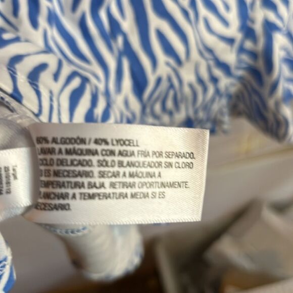 Women’s NWT DIANE VON FURSTENBERG BLUE ZEBRA PRINT CAMI TOP S, AND SKIRT XS SET - Picture 4 of 16